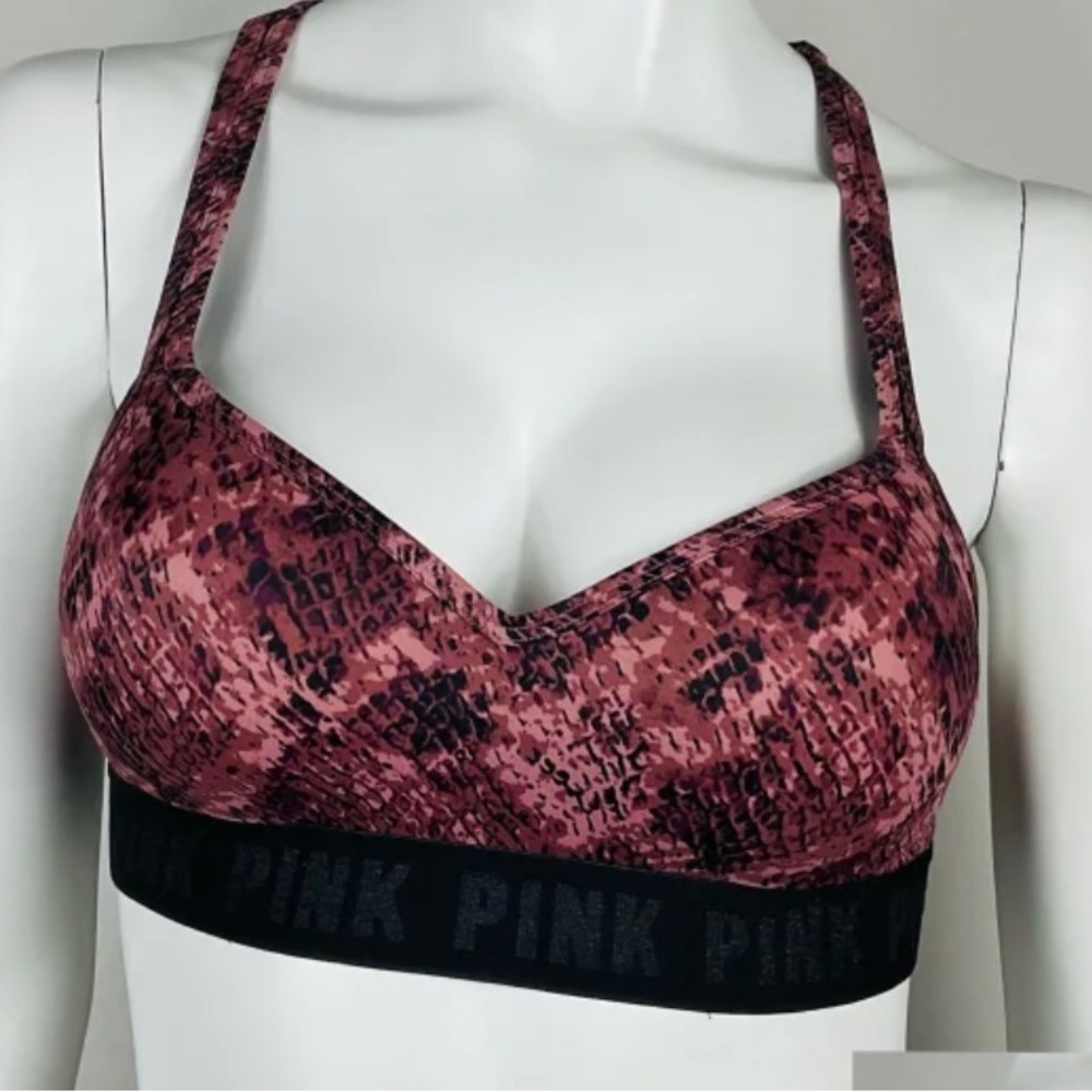 PINK Ultimate Lightly Lined Sports Bra
